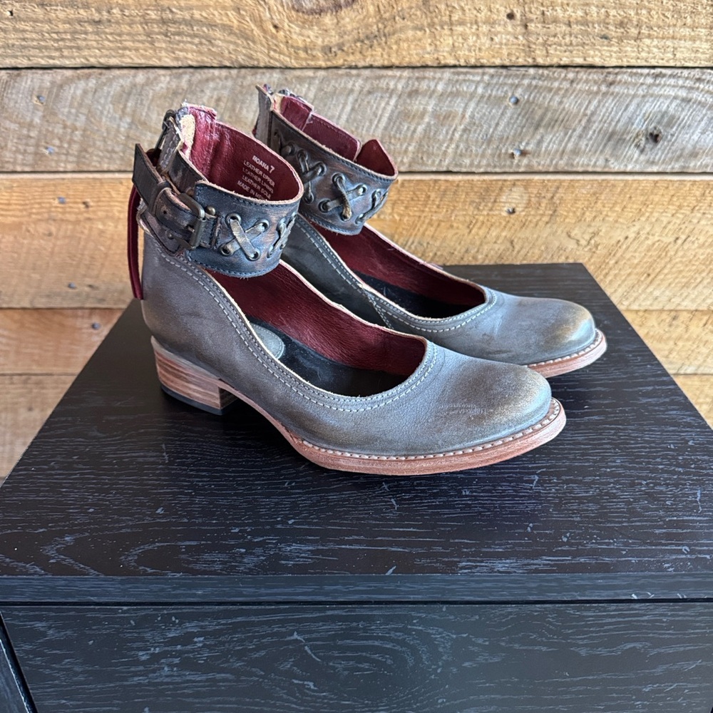Freebird Moana Leather Shoes Size 7